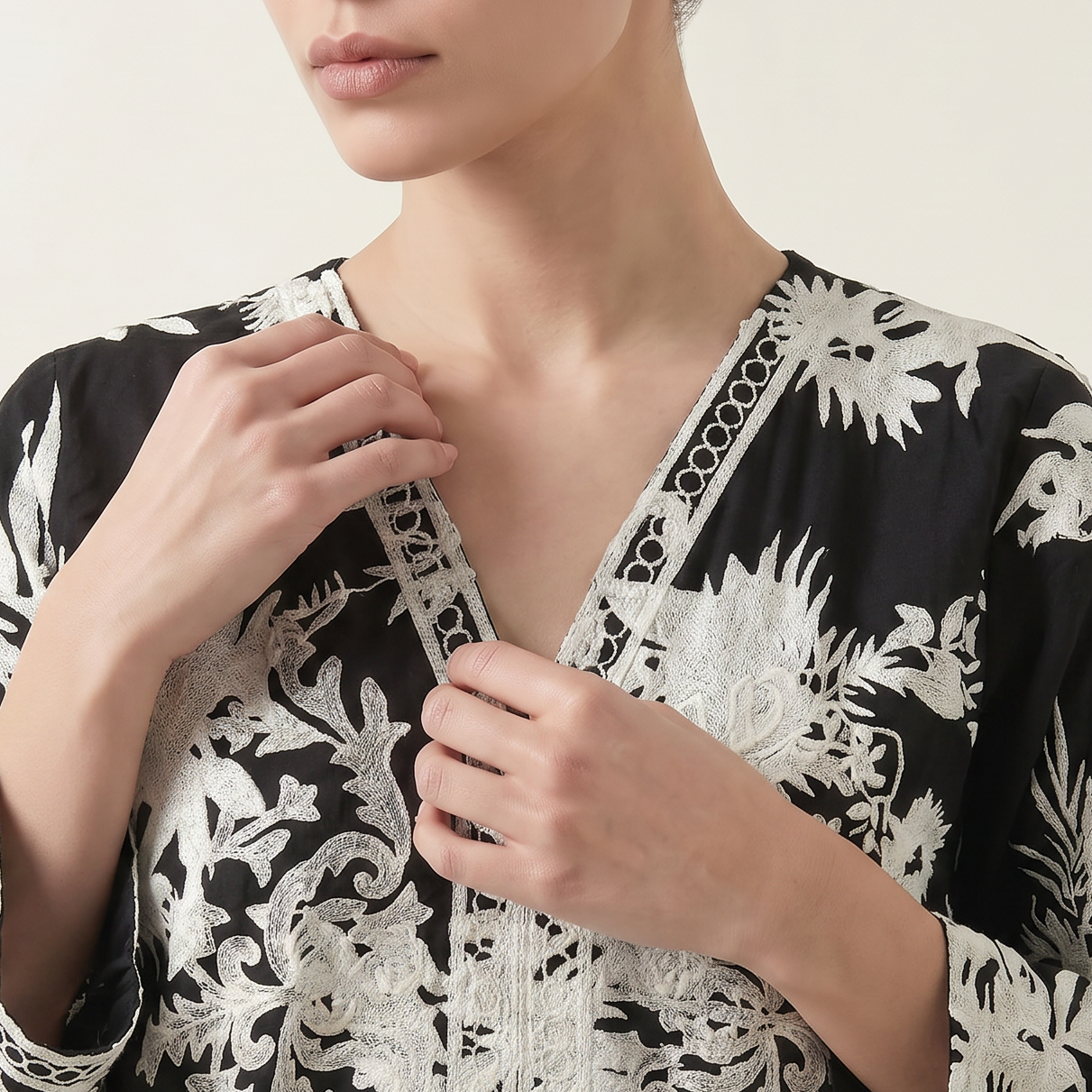Tara - Cotton Jalabiya